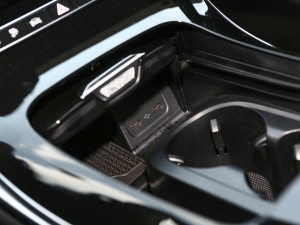 2023��Ŀ�� C 350 eL �п؅^