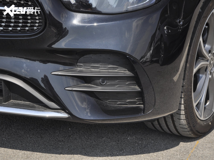 2023YE(j) E 300 L \(yn)(dng)r(sh)