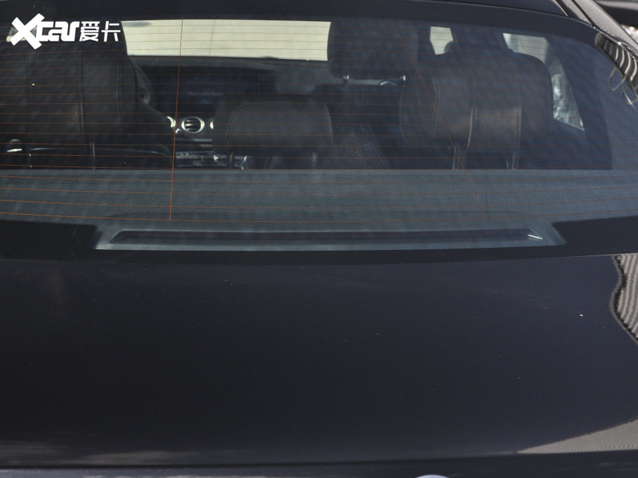 2023YE E 300 L \ӕr