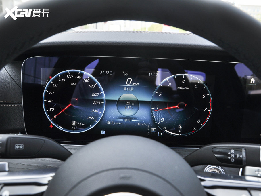 2023YE E 300 L \(yn)ӕr