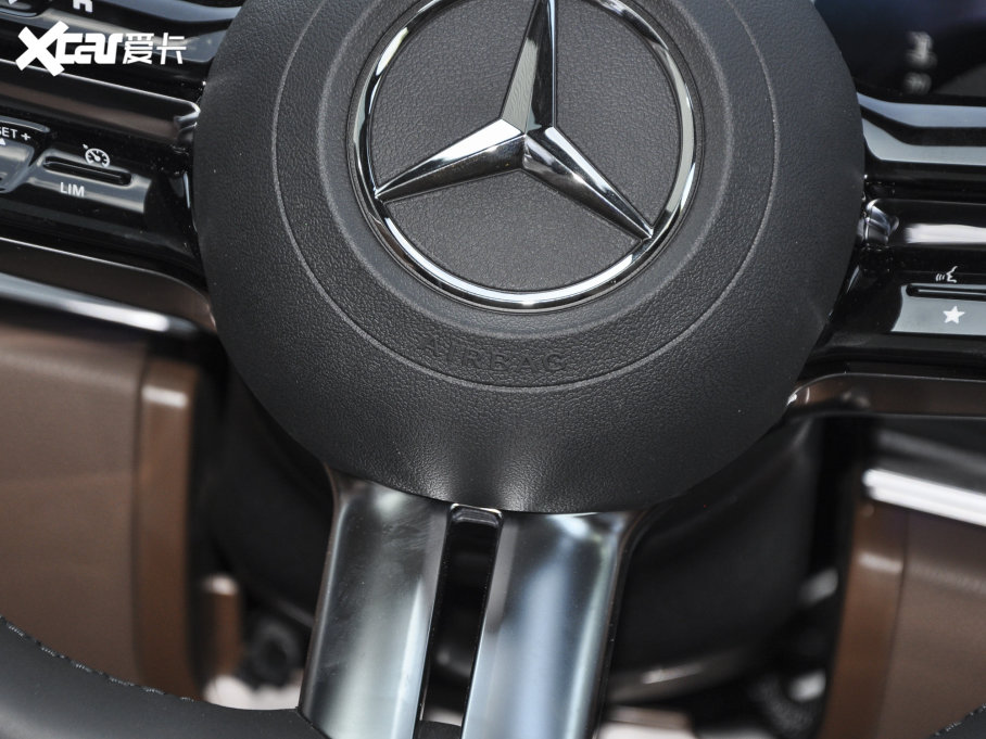 2023��YE�� E 300 L �\�ӕr����