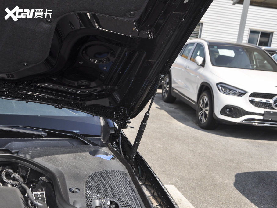 2023YE E 300 L \(yn)ӕr(sh)