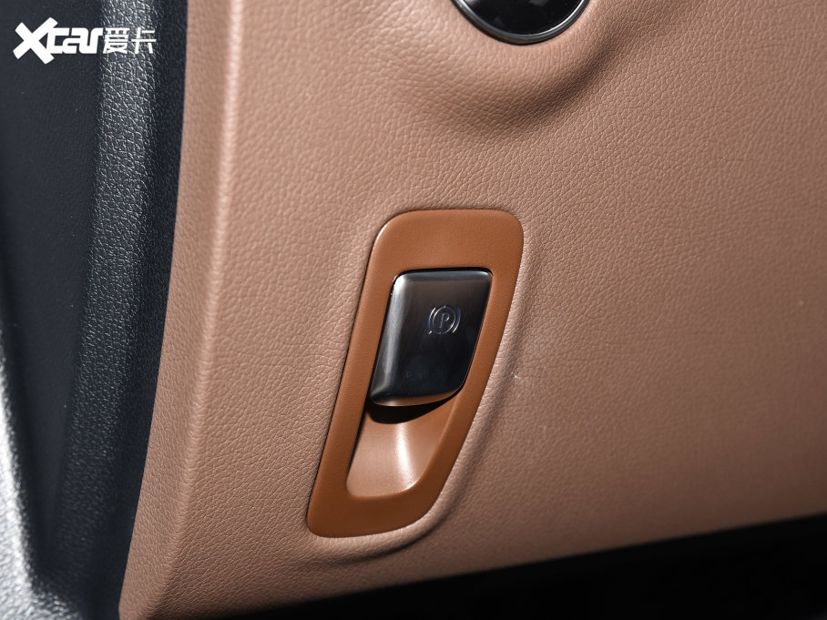 2023YE E 300 L \ӺA