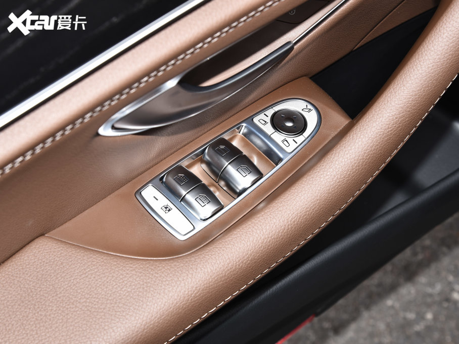 2023YE E 300 L \ӺA