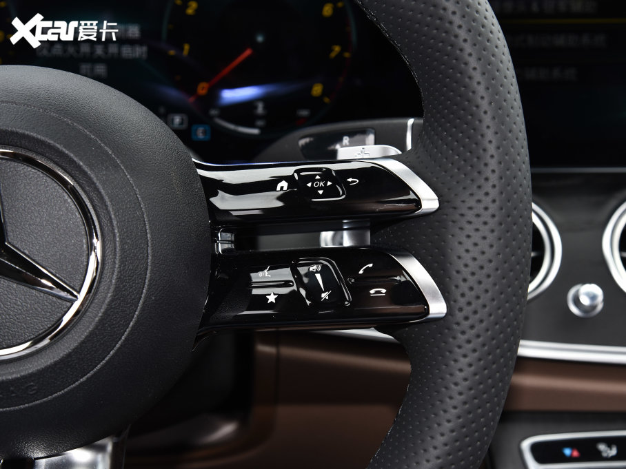 2023YE E 300 L \ӺA