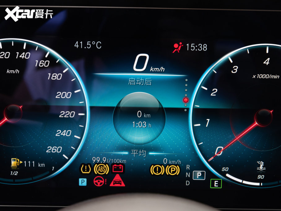 2023��YE�� E 300 L ���A��