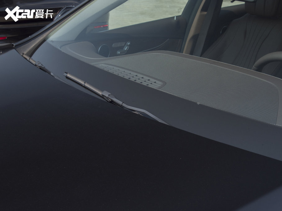 2023YE E 260L 4MATIC