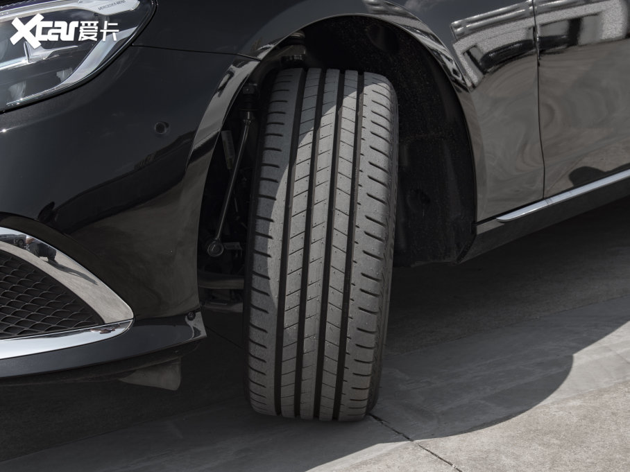 2023YE E 260L 4MATIC