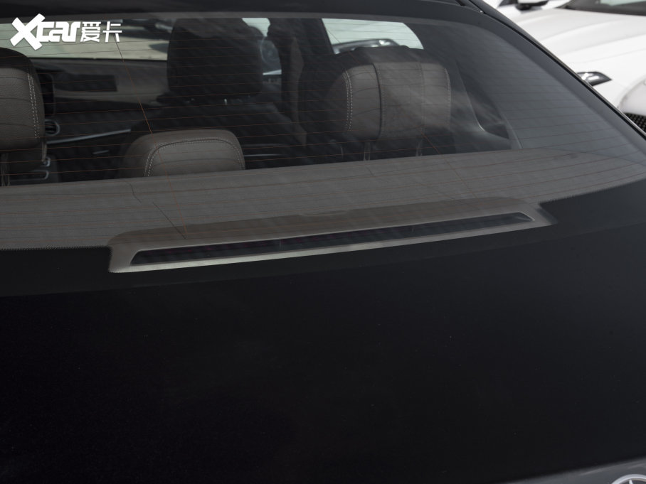 2023��YE�� E 260L 4MATIC