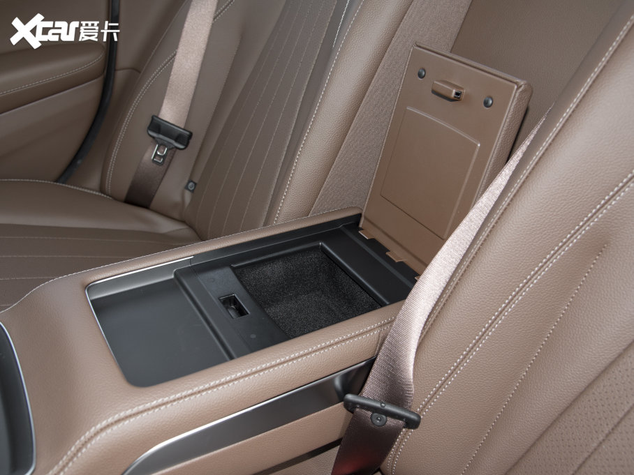 2023YE E 260L 4MATIC