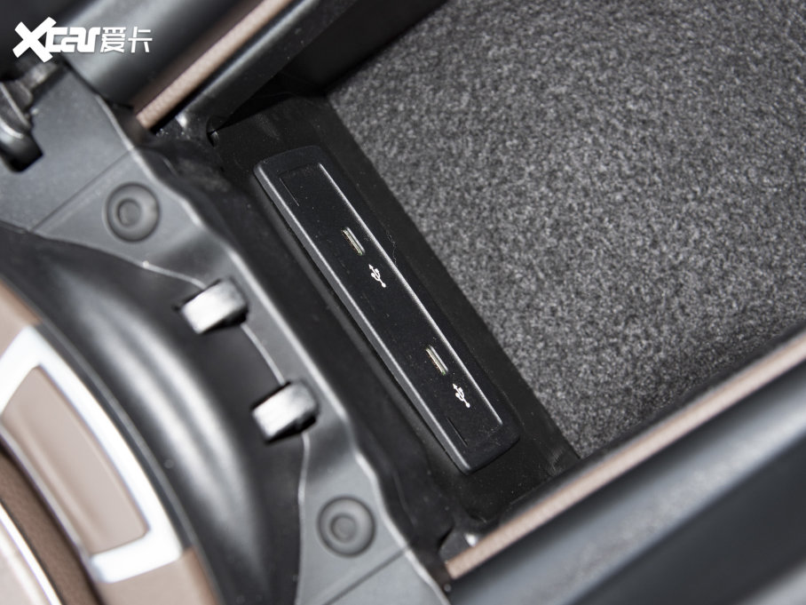 2023YE E 260L 4MATIC