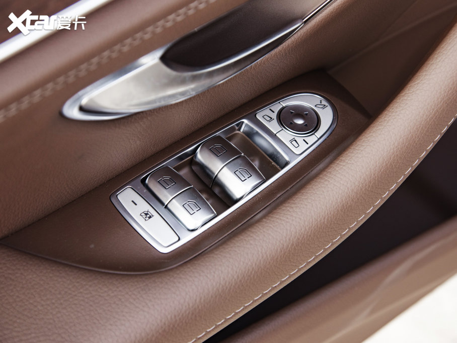 2023YE E 260L 4MATIC