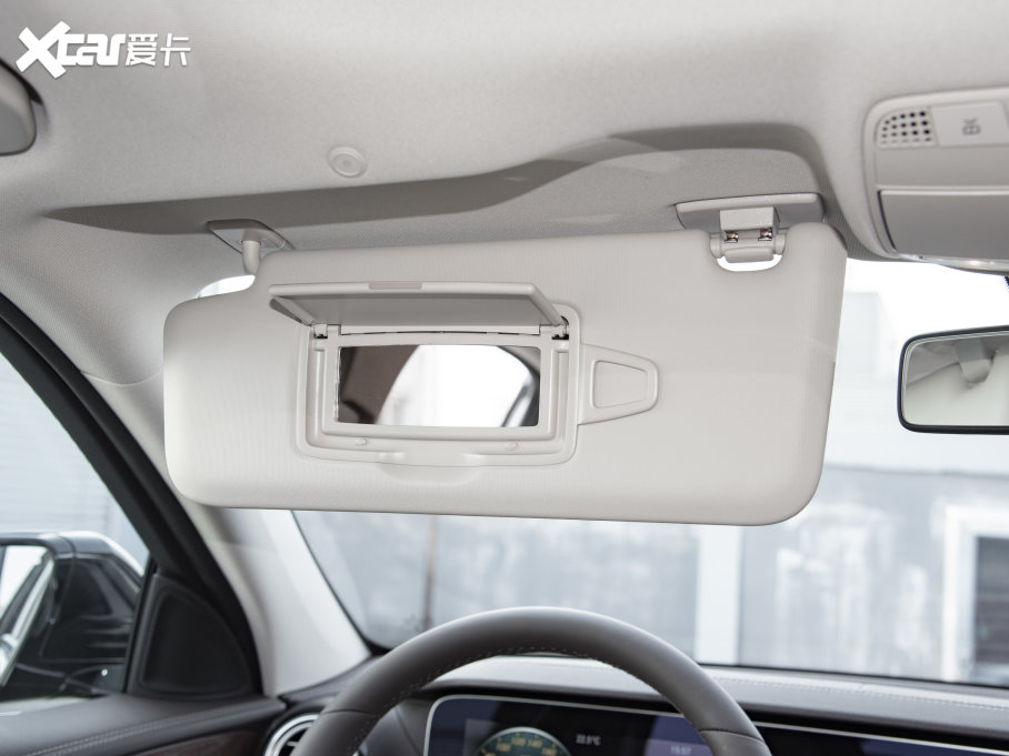 2023YE E 260L 4MATIC