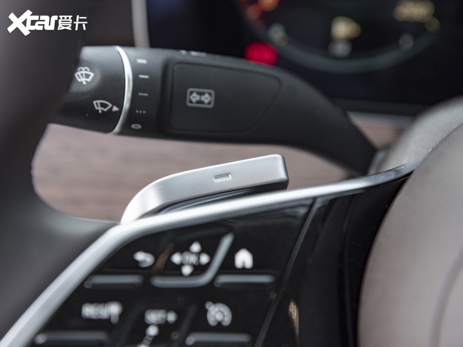 2023YE E 260L 4MATIC