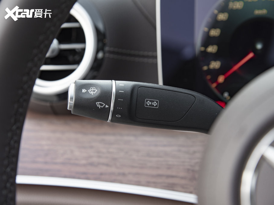 2023YE E 260L 4MATIC