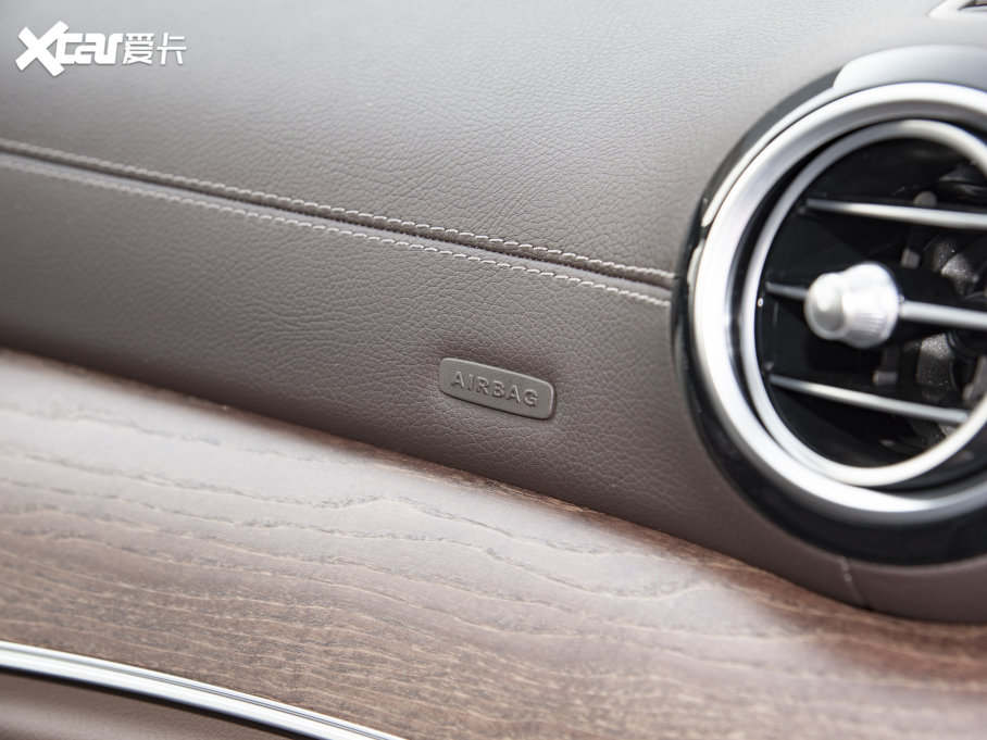 2023YE E 260L 4MATIC