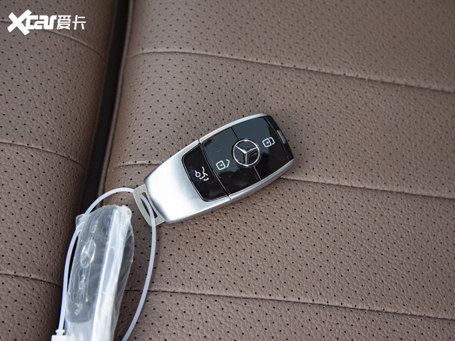 2023YE E 260L 4MATIC