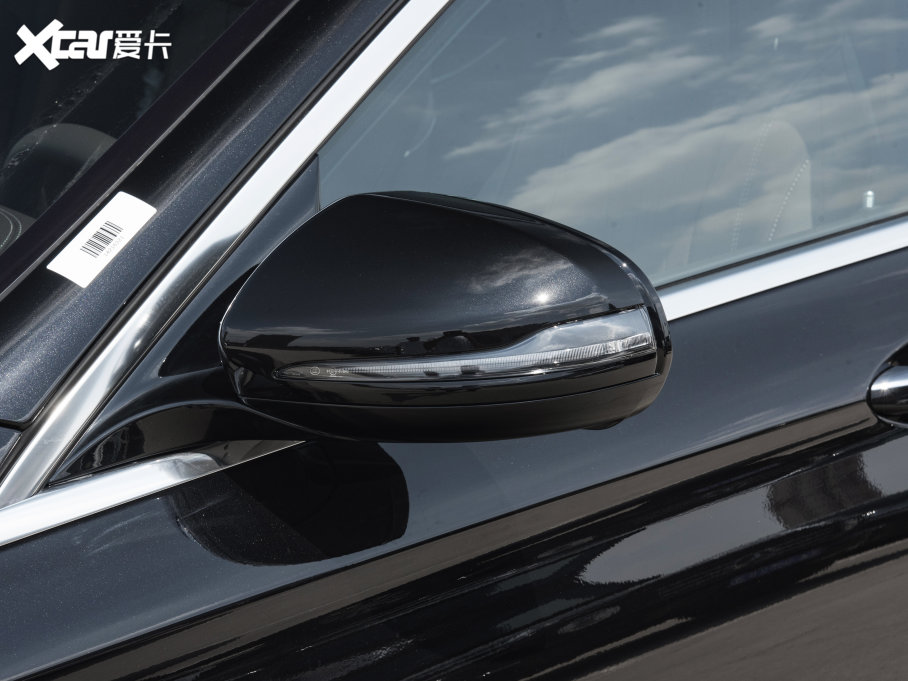 2023��YE�� E 260 L