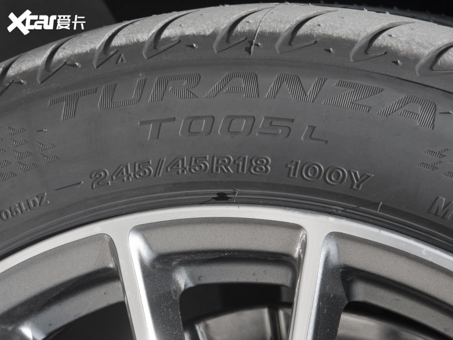 2023��YE�� E 260 L