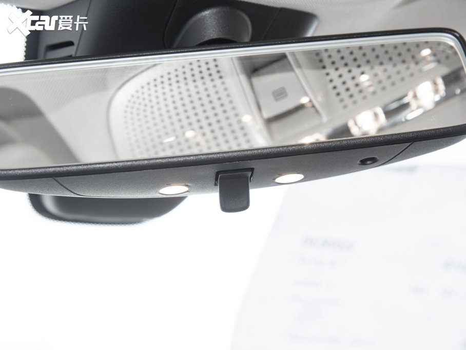 2023��YE�� E 260 L