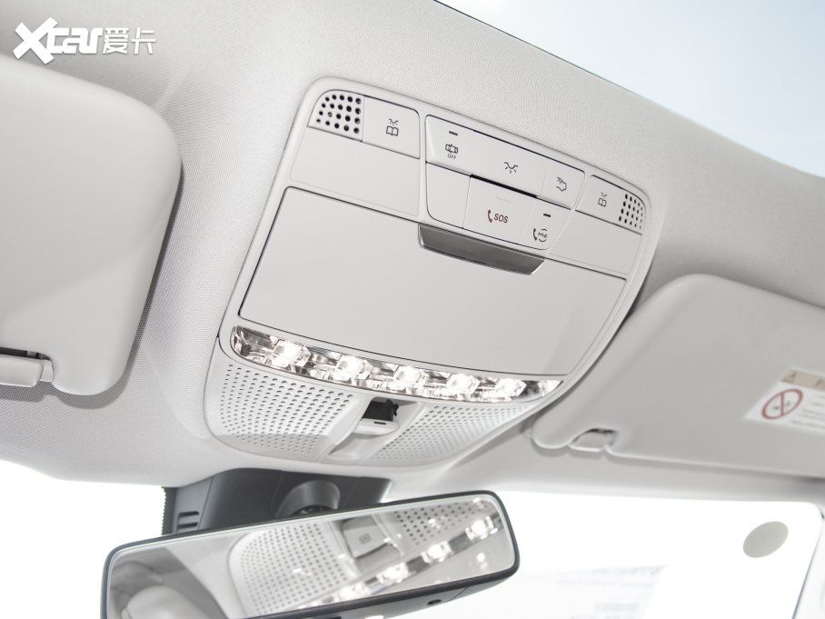 2023��YE�� E 260 L