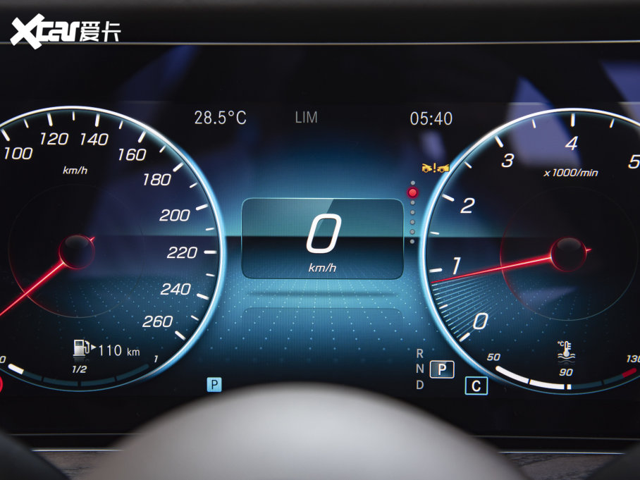 2023��YE�� E 260 L