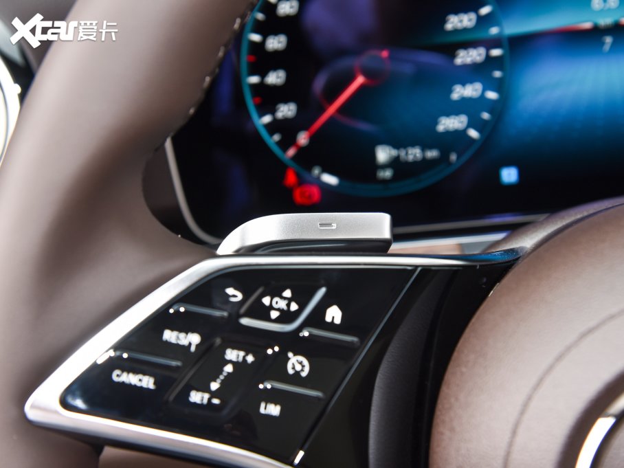 2023YE(j) E 300 L r(sh)