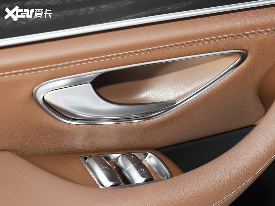 2023YE E 260 L \(yn)