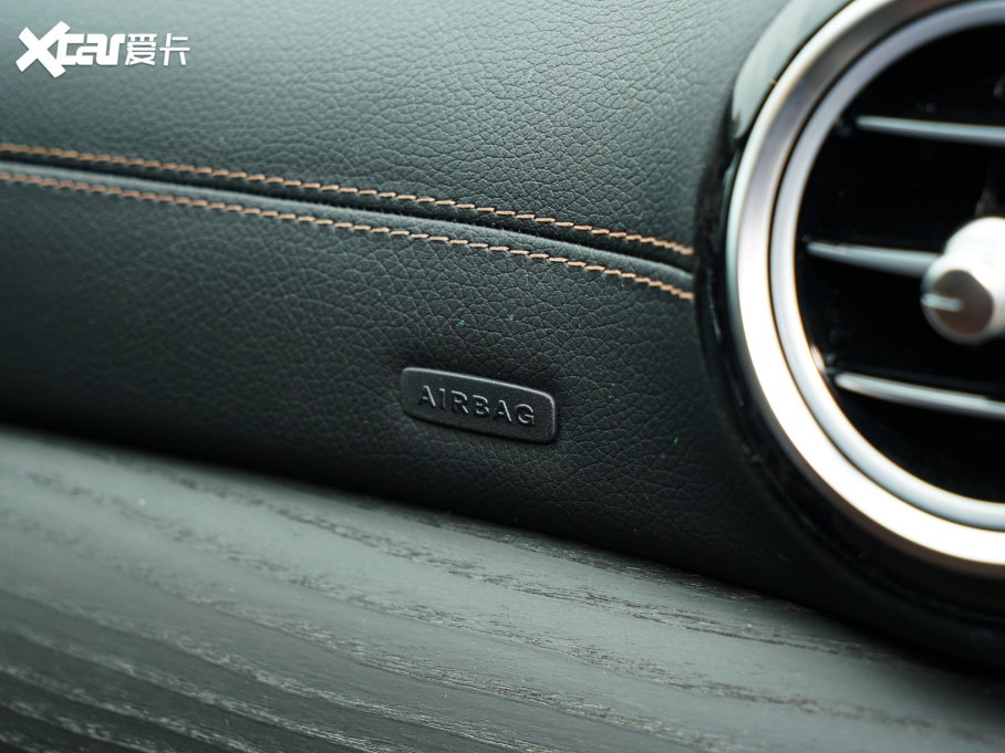 2023YE Ŀ E 260 L \(yn) 4MATIC