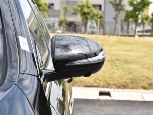 2023E 300 L \(yn)(dng)A (x)(ji)^