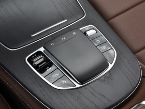 2023E 300 L \ӺA п؅^