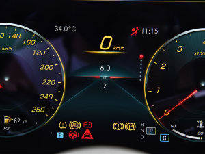 2023E 300 L \ӺA п؅^(q)