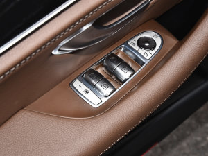 2023E 300 L \(yn)(dng)A п؅^(q)