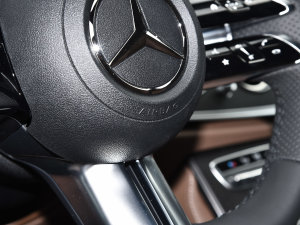 2023E 300 L \(yn)(dng)A п؅^(q)