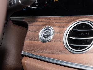 2023E 300 L A п؅^(q)