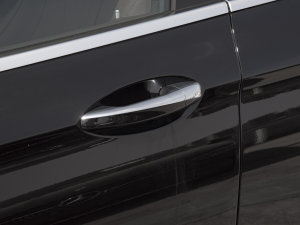 2023E 260L 4MATIC {T