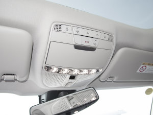 2023E 260L 4MATIC п؅^