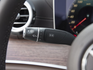 2023E 260L 4MATIC п؅^(q)