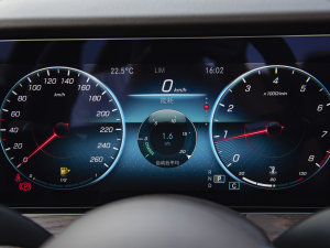 2023E 260L 4MATIC п؅^(q)