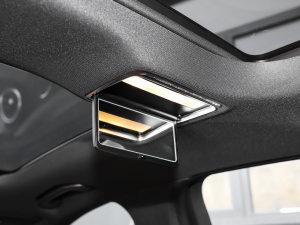 2023款E 260 L 运动型 中控区