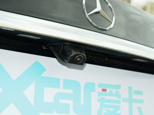 2023Ŀ E 260 L \ 4MATIC ^