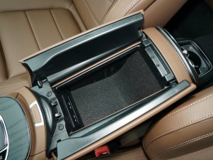 2023Ŀ E 260 L \ 4MATIC g