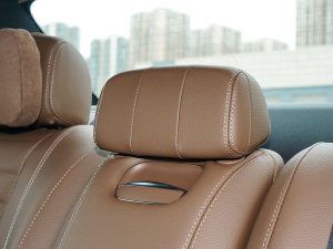 2023Ŀ E 260 L \ 4MATIC g