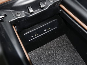 2023E 350 e L ʽτI܇ g