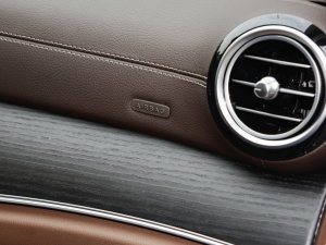 2023E 350 e L ʽτI܇ п؅^(q)