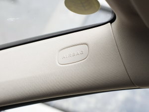 2023E 350 e L ʽτI܇ п؅^(q)