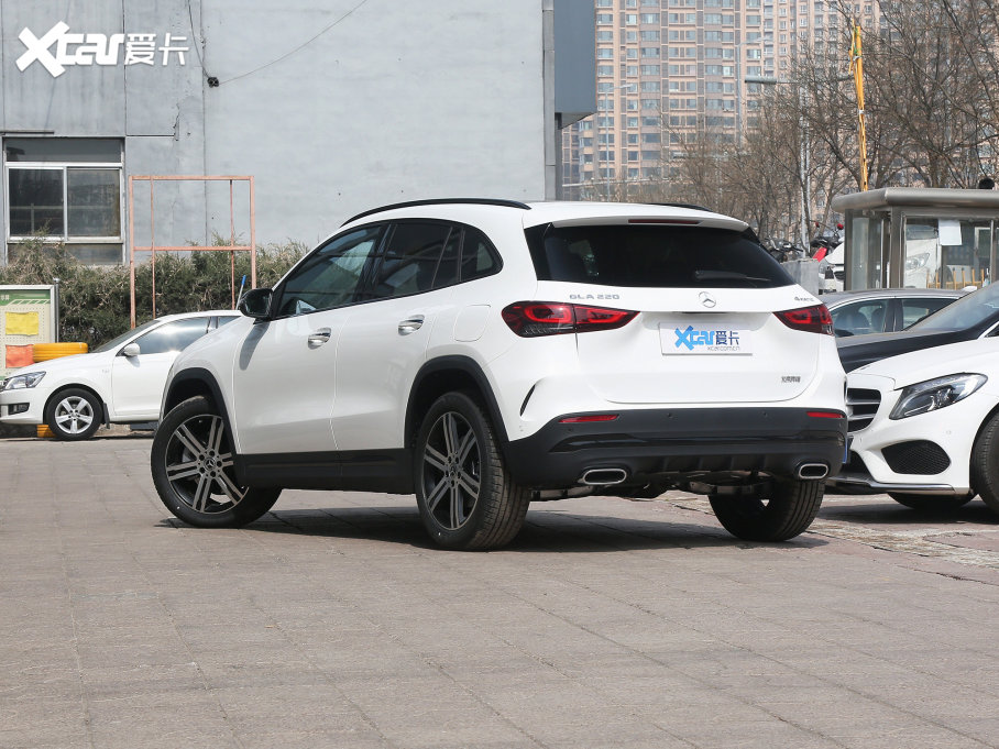 2023YGLA GLA 220 4MATIC