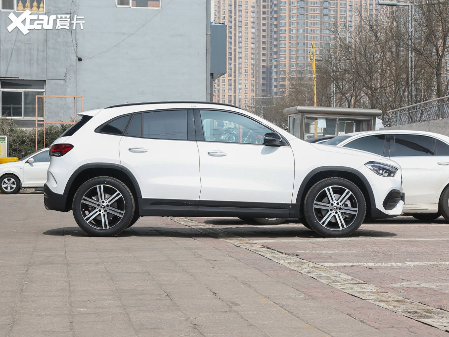 2023YGLA GLA 220 4MATIC