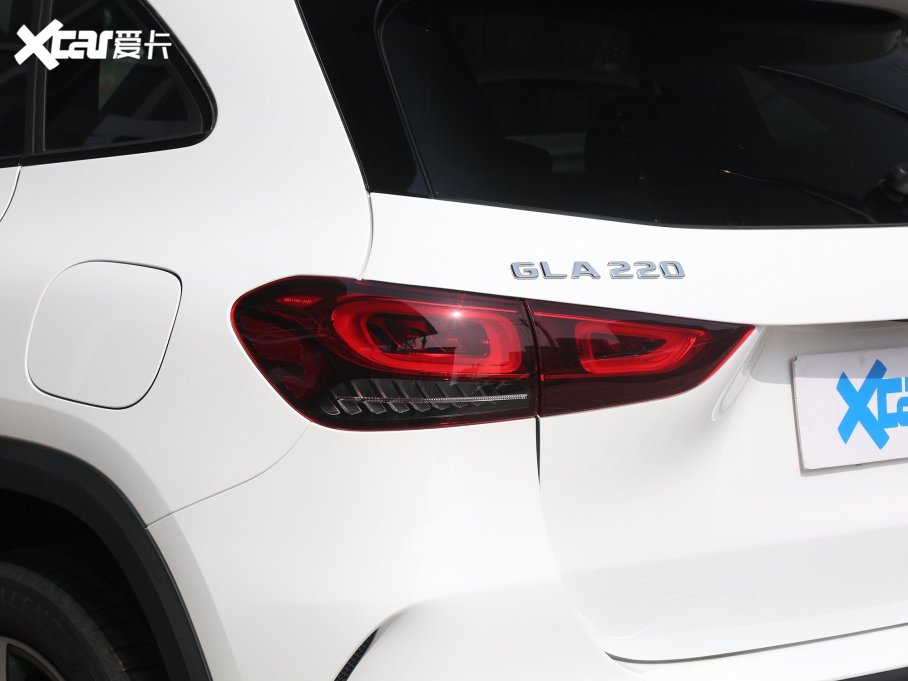 2023YGLA GLA 220 4MATIC