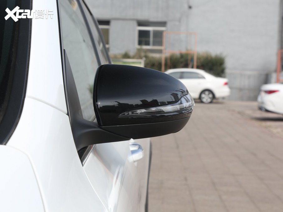 2023YGLA GLA 220 4MATIC